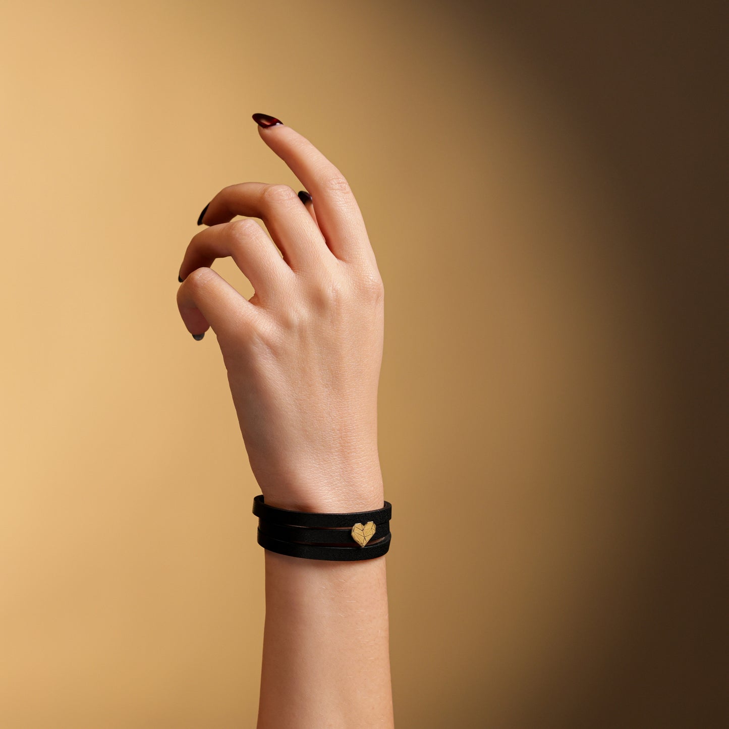 Lines Heart Bracelet